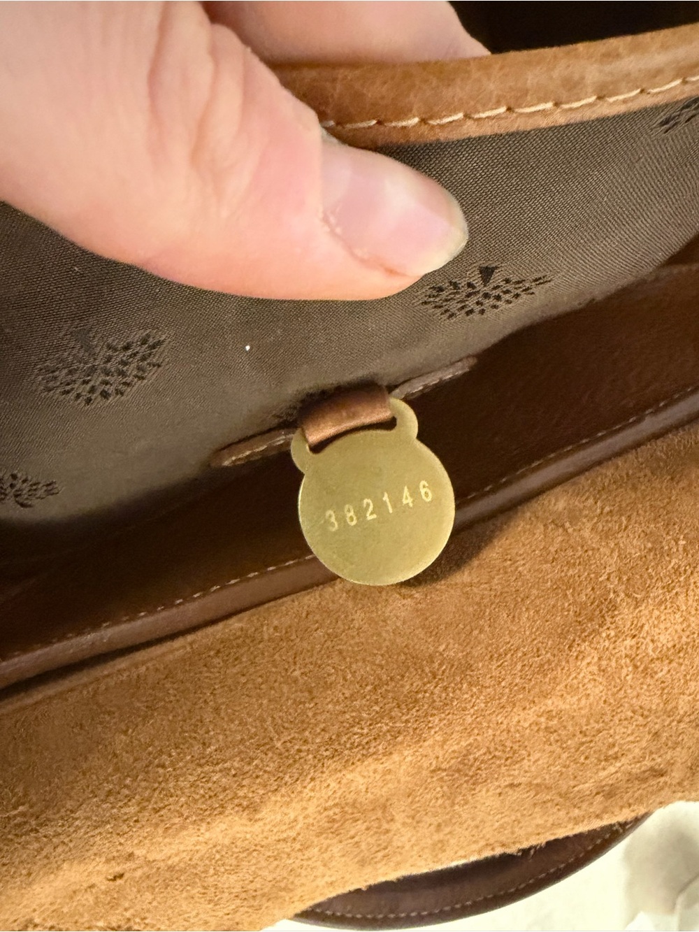 Mulberry Small Bayswater Oak Pebble Leather Satchel - Picture 14 of 15